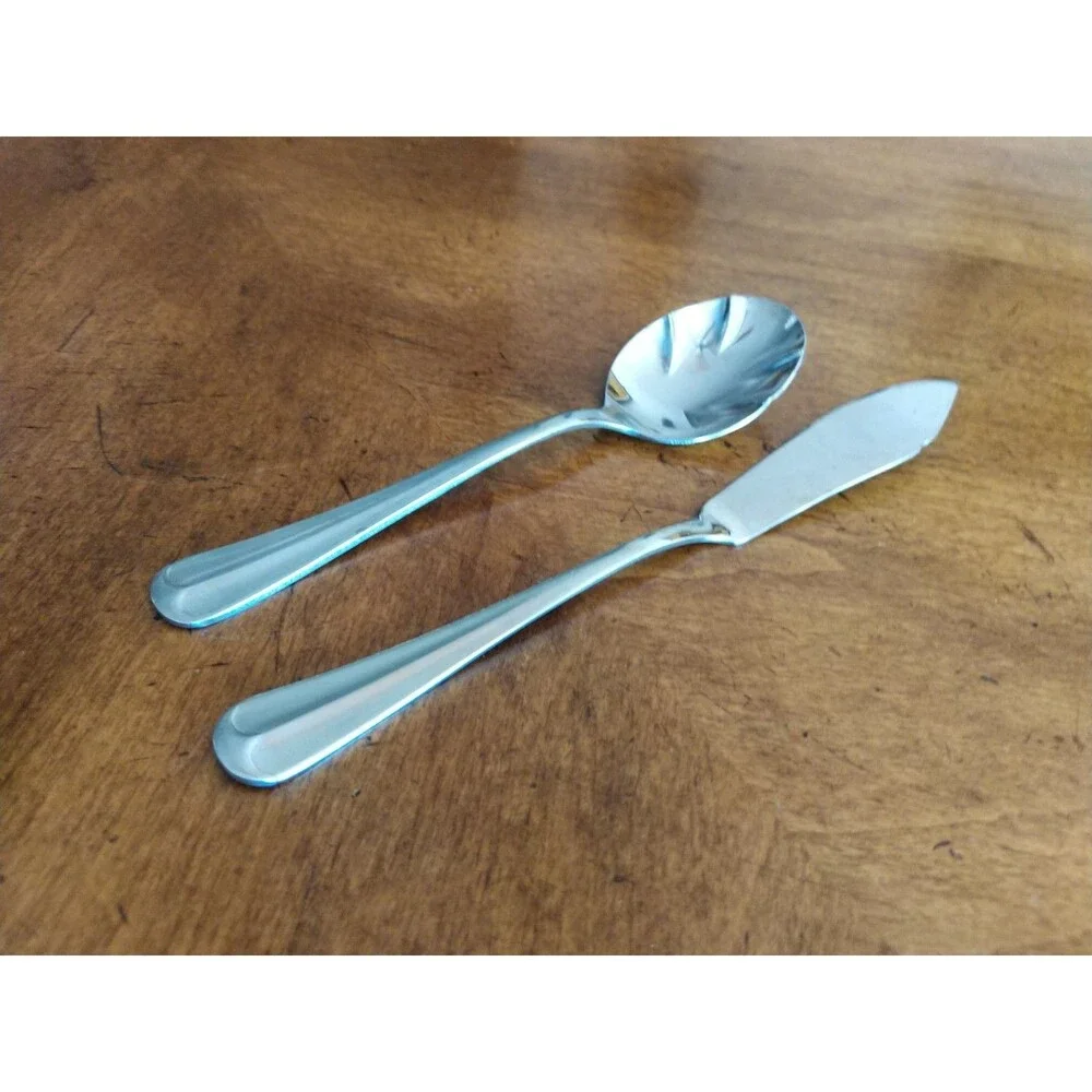 Lot 2 Gran Royale Butter Spreader & Jelly Sugar Shell Spoon Server Korea Vintage